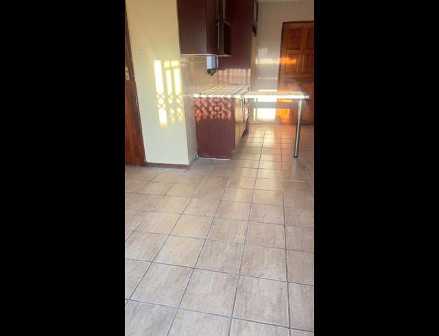 2 BEDROOM PROPERTY TO RENT IN THE ORCHARDS